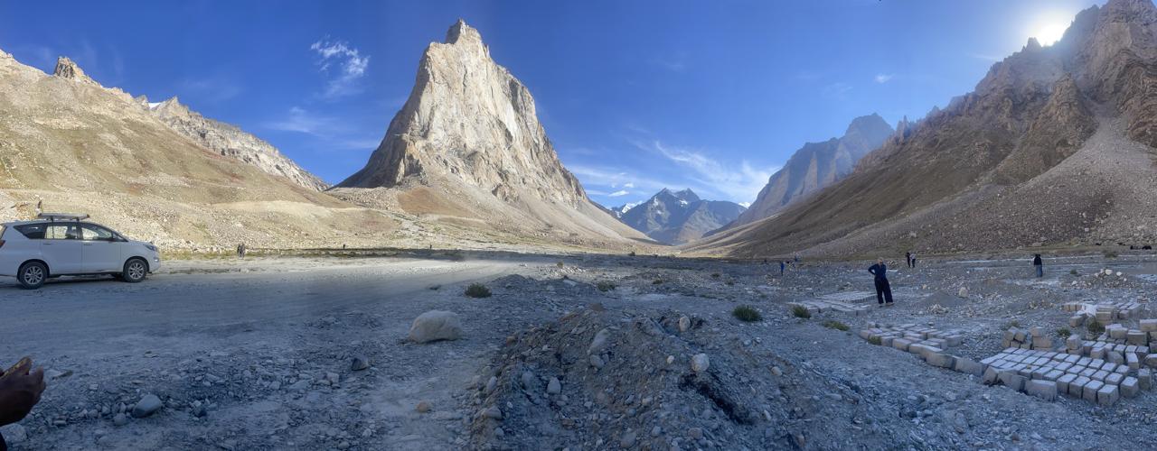 Lucky Taxi Service Kargil